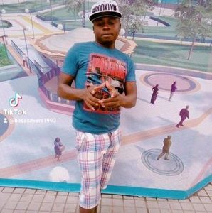 Meet your Posher, Auguste